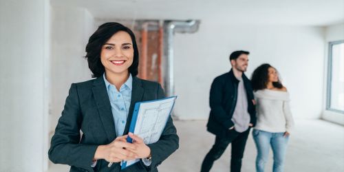 real-estate-agent-credible-iStock-1243633452.jpg real-estate-agent-credible-iStock-1243633452.jpg